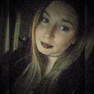 Meet your Posher, Kelsey